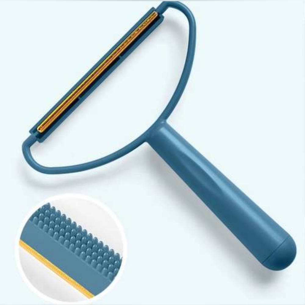 Portable Hair Remover NEW Carpet Brush Cat and Dog Hair Remover